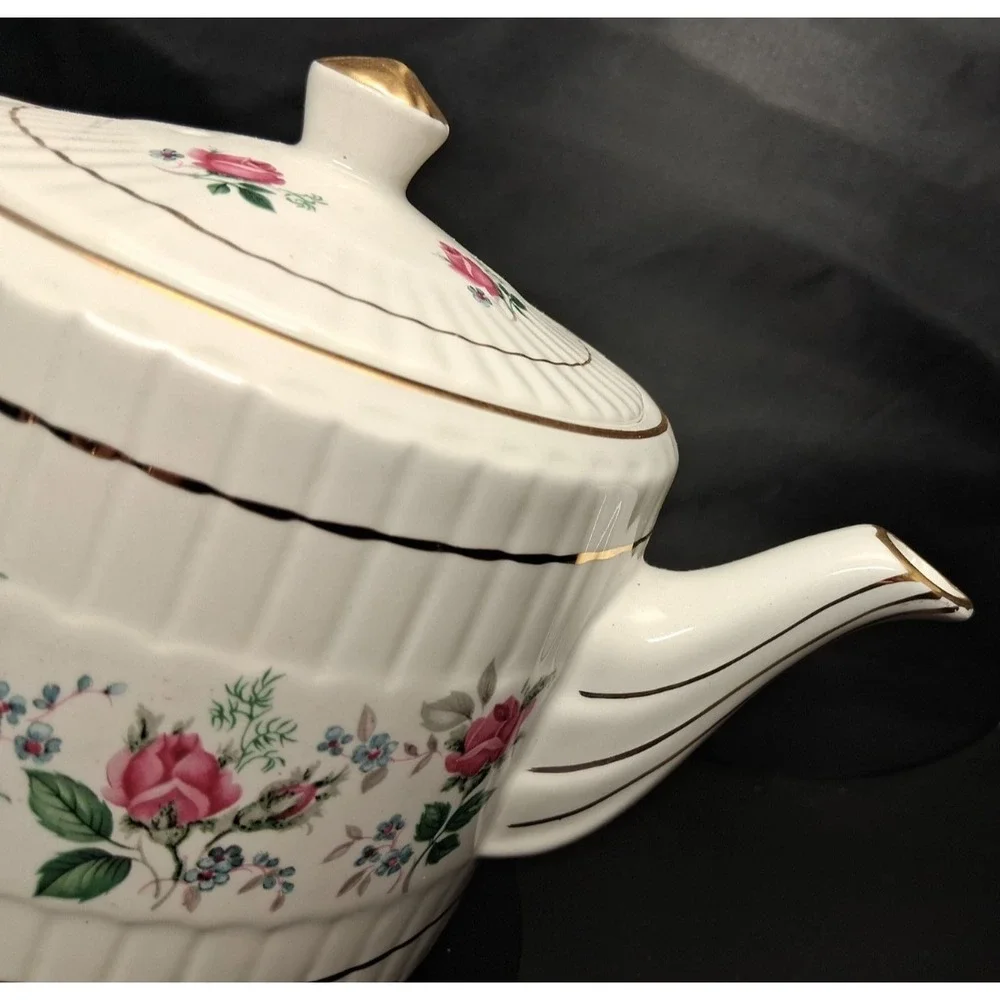 Vintage Ellgreave Wood & Sons Teapot with Rose Bud Design